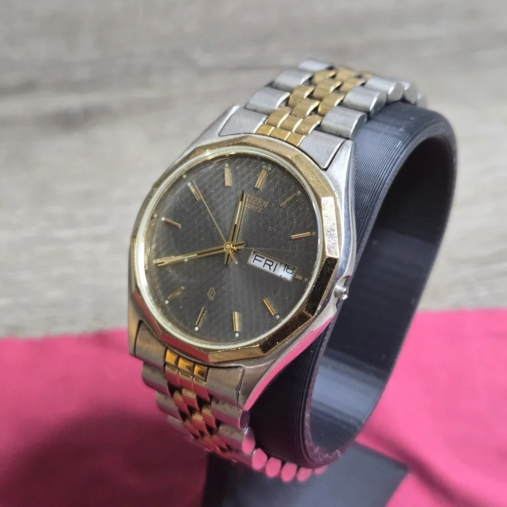Vintage Citizen Quartz Watch Two Tone Day Date Grey Tapestry Dial GN-4W-S Japan